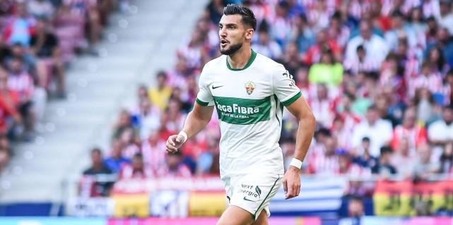 法官还发现, 据报道, 或向瓦伦西